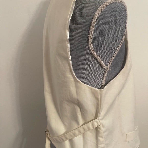 Cream Button-Up Vest - Picture 10 of 16